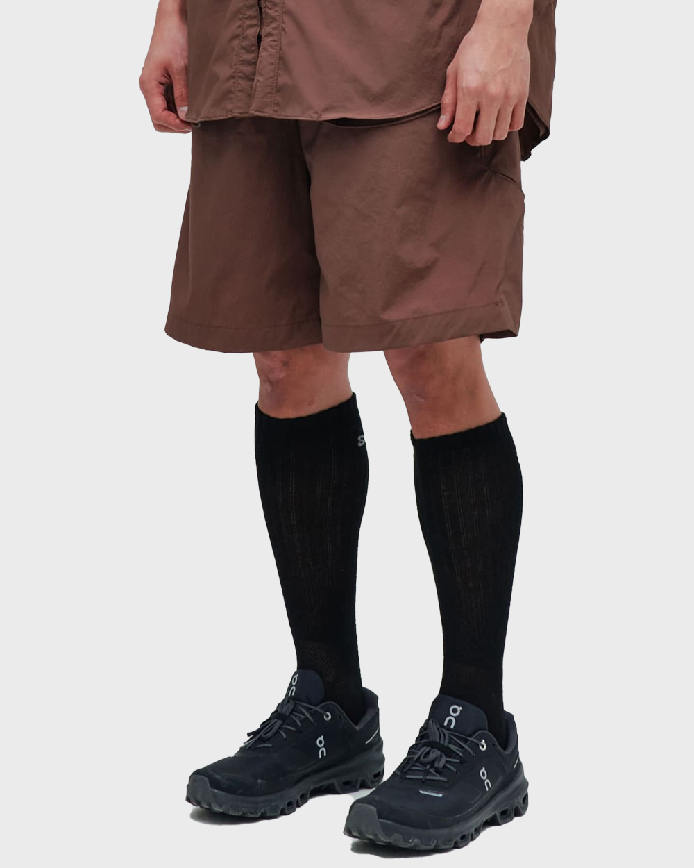 ÉÉ (Étiquette-vidÉ) Nylon cargo shorts (Brown)