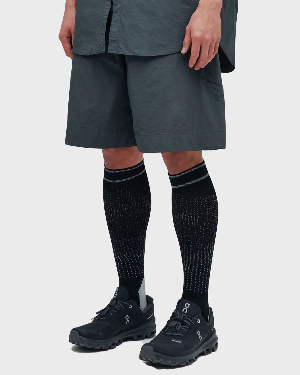 ÉÉ (Étiquette-vidÉ) Nylon cargo shorts (Charcoal)
